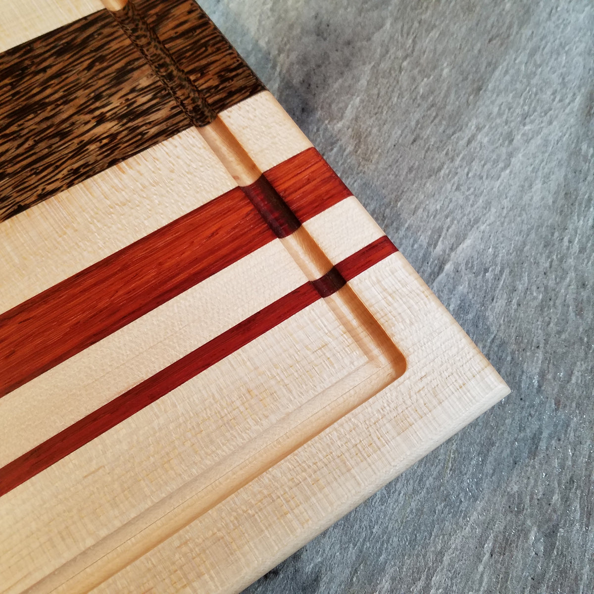 Walnut, Holly, & Padauk Wood 18 x 12 Cutting Board – LLB WoodWorx